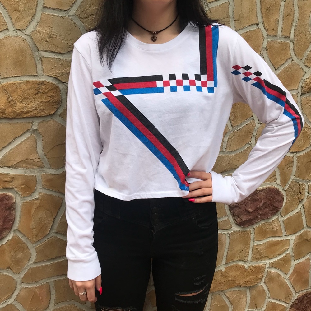 Pattern Long sleeve crop